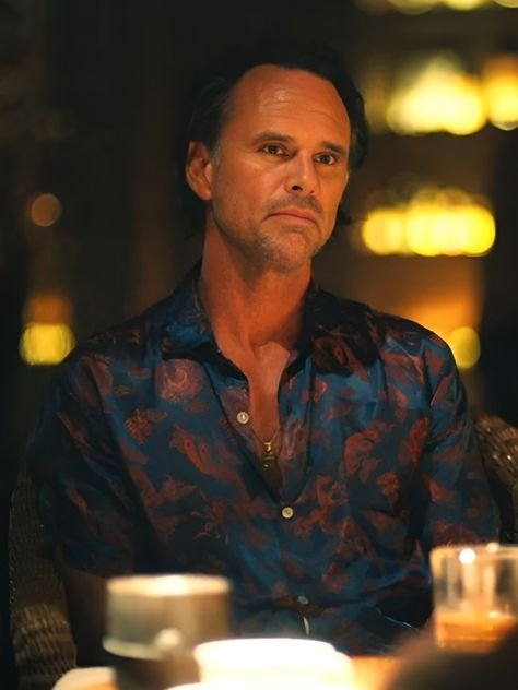 walton goggins white lotus